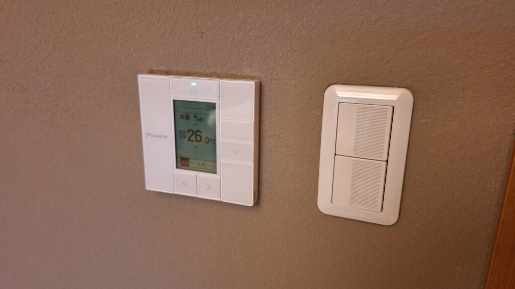 エアコン